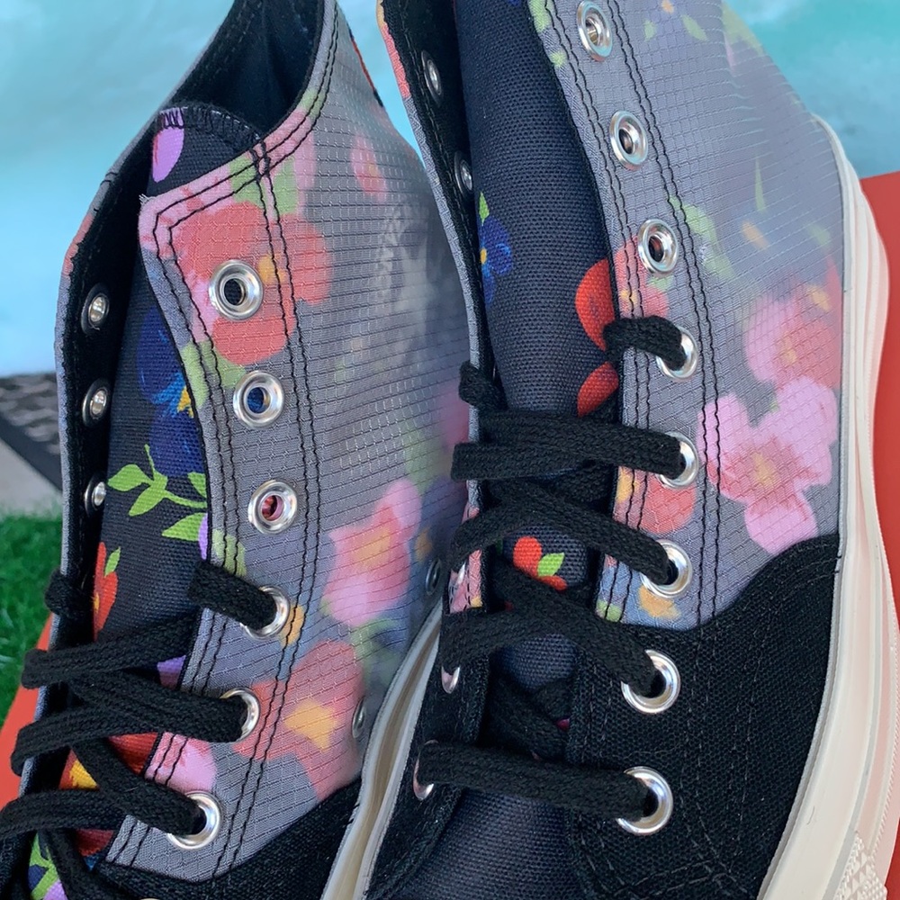 CONVERSE CHUCK 70 HI BLACK/EGRET/EGRET WMNS - Picture 9 of 16